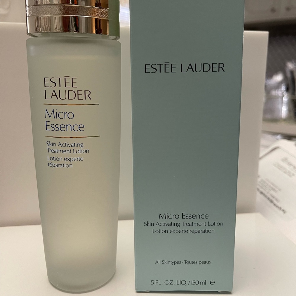 Micro Essence - Picture 2 of 4